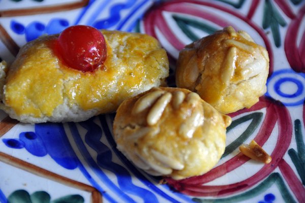 The Catalan Pastry Guild already notices the evolution of the castanada: “La juventud makes Halloween, but with panellets”