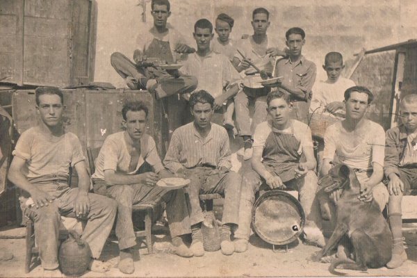 The kitchen of hunger, the post-war kitchen