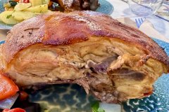 Le cochon de lait rôti du restaurant L'Ancora