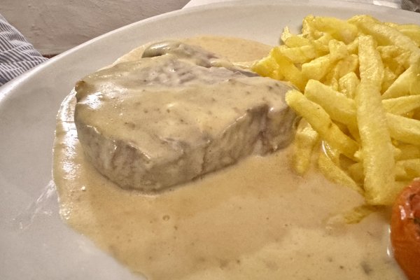 El filet al pebre del Grill El Gallo